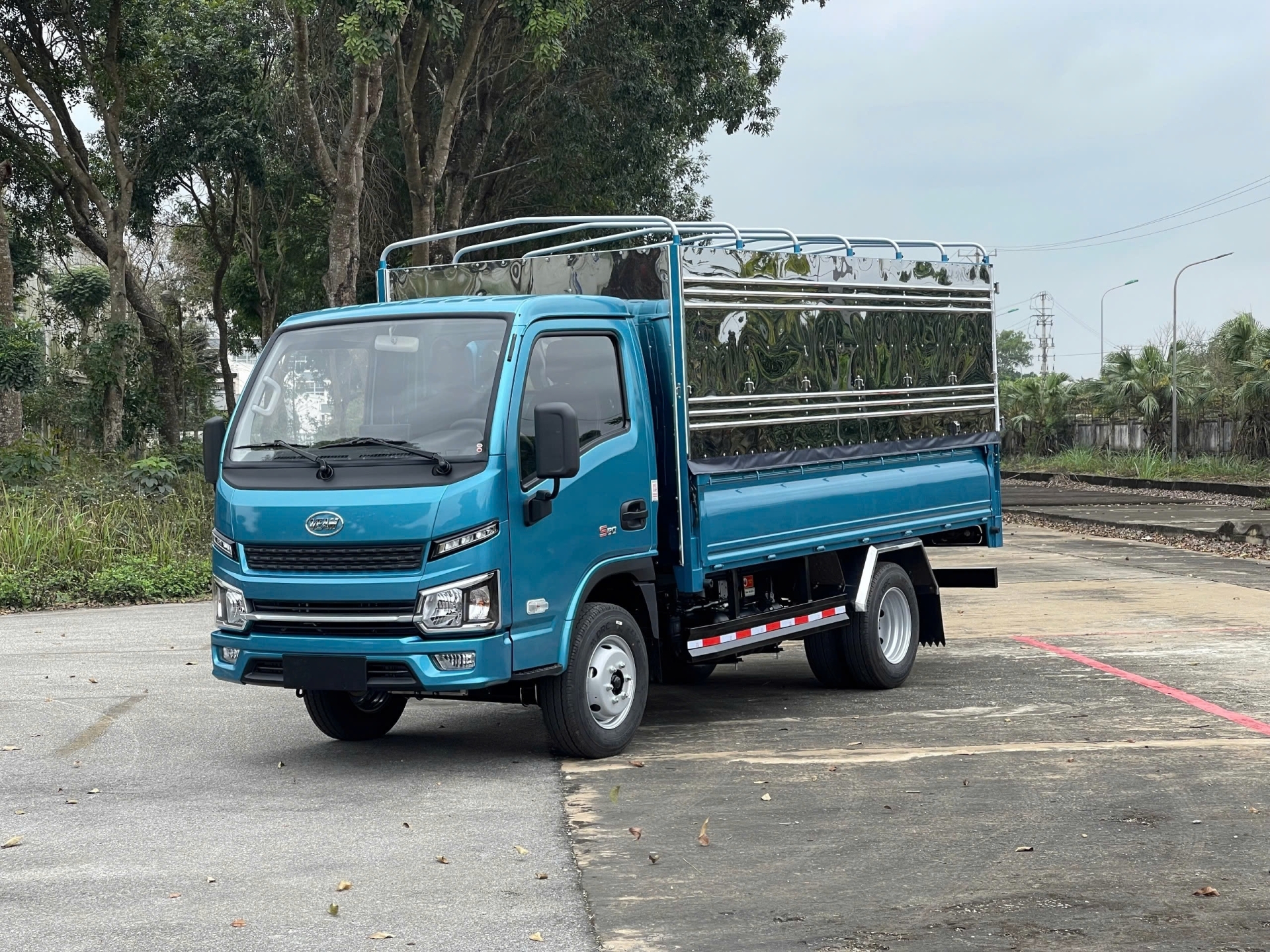 VEAM S80 MUI BẠT MÀU XANH NGỌC