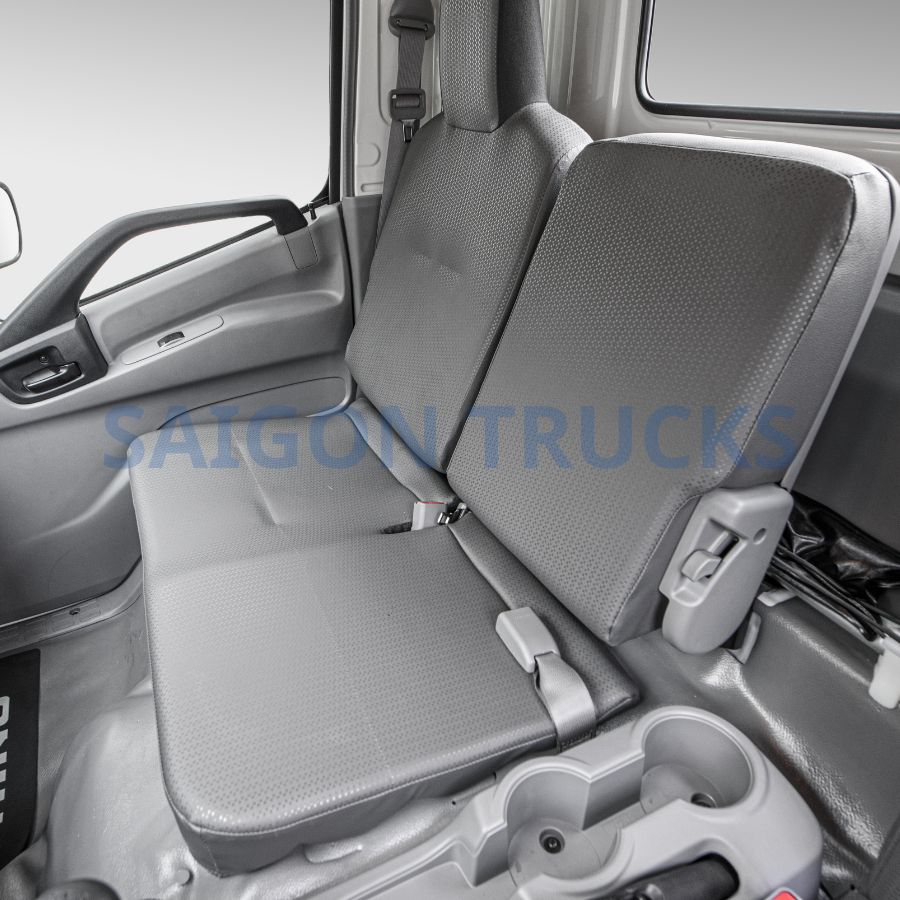 HINO SERIES 300 MODEL XZU730 – 8,5 TẤN (CABIN RỘNG)
