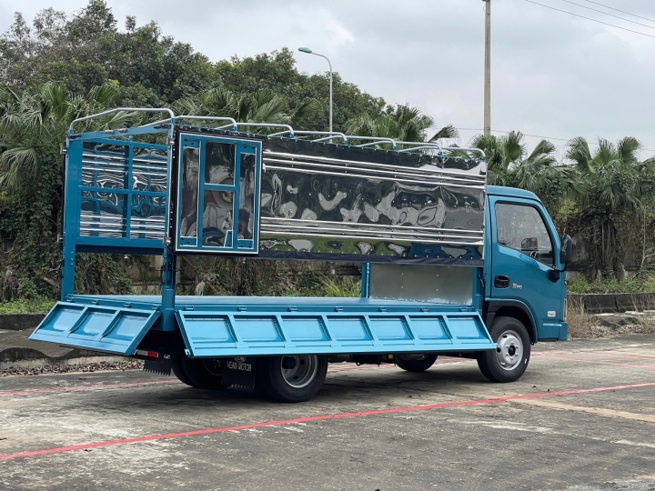 VEAM S80 MUI BẠT MÀU XANH NGỌC