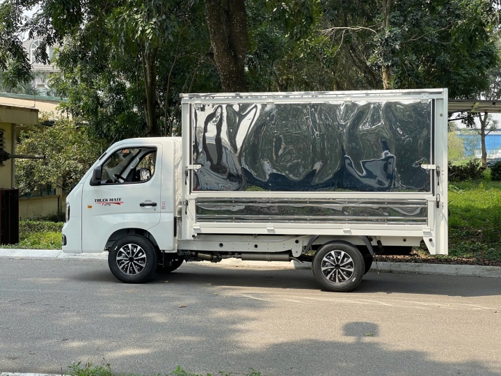 VEAM FOTON T25 THÙNG KÍN CÁNH DƠI MÀU TRẮNG