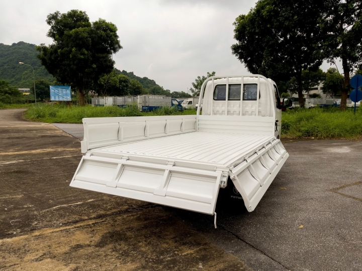 VEAM FOTON T25 THÙNG LỬNG MÀU TRẮNG