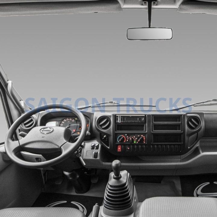 HINO SERIES 300 MODEL XZU730 – 8,5 TẤN (CABIN RỘNG)
